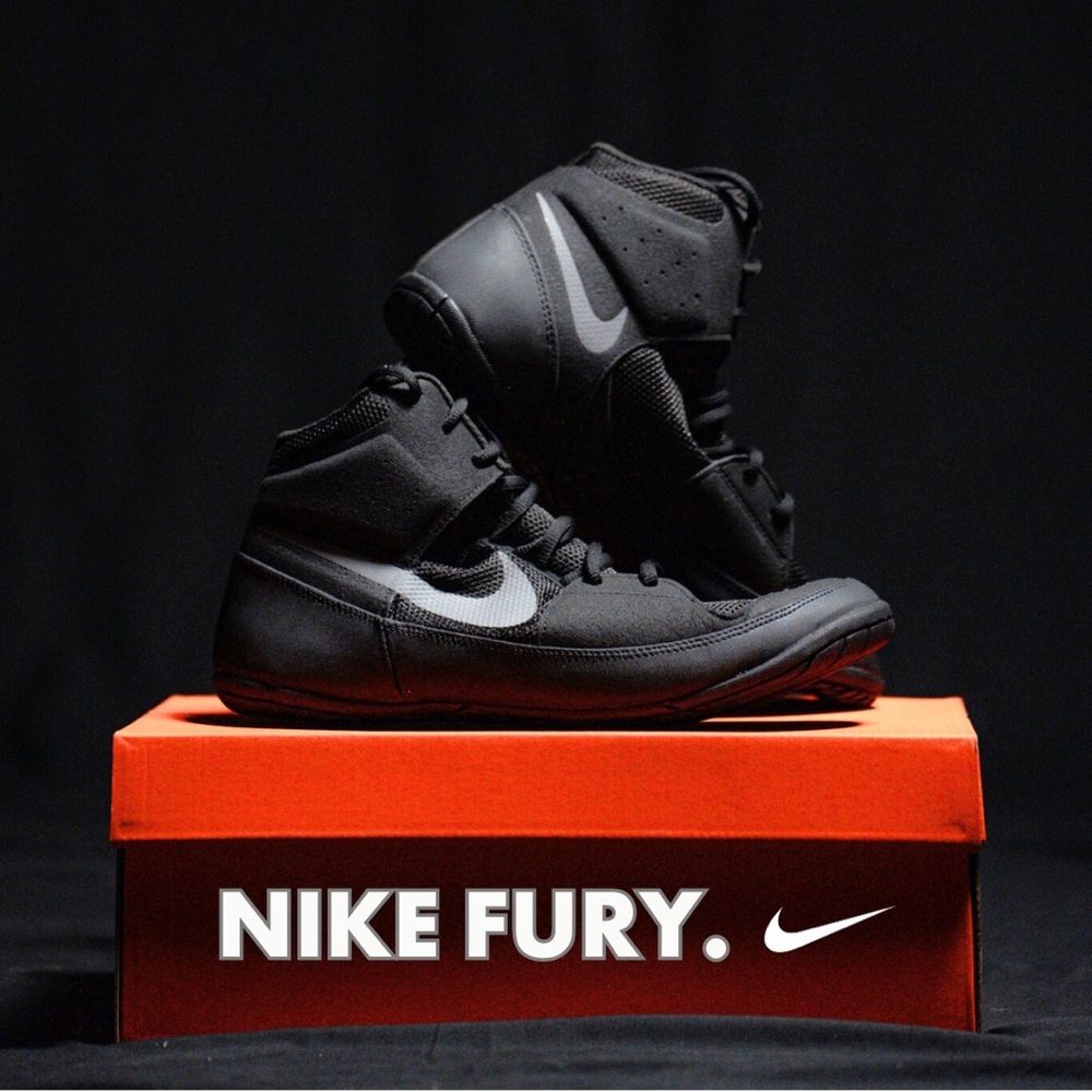 Nike Fury 'Black Dark Grey' AO2416-010 size 14